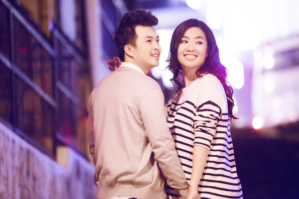Ngất ngây loạt ảnh lãng mạn của Lê Khánh và chồng sắp cưới